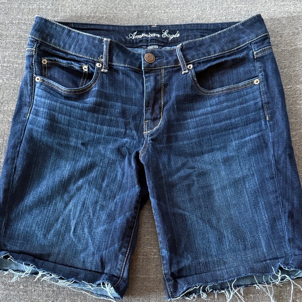 American Eagle 🦅 Dark Blue Jean Shorts